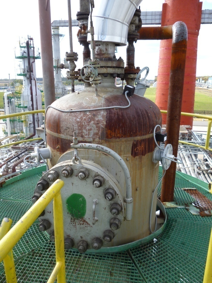 <p><span style="font-size:12px;">Мониторинг нефтеперерабатывающего оборудования с дефектами</span></p>
